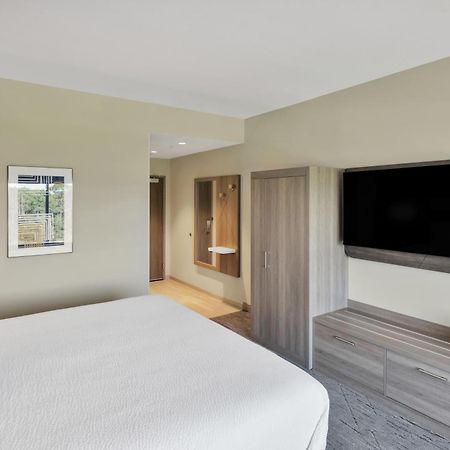 Holiday Inn Express & Suites Fort Walton Beach - Eglin Area By Ihg Exteriör bild