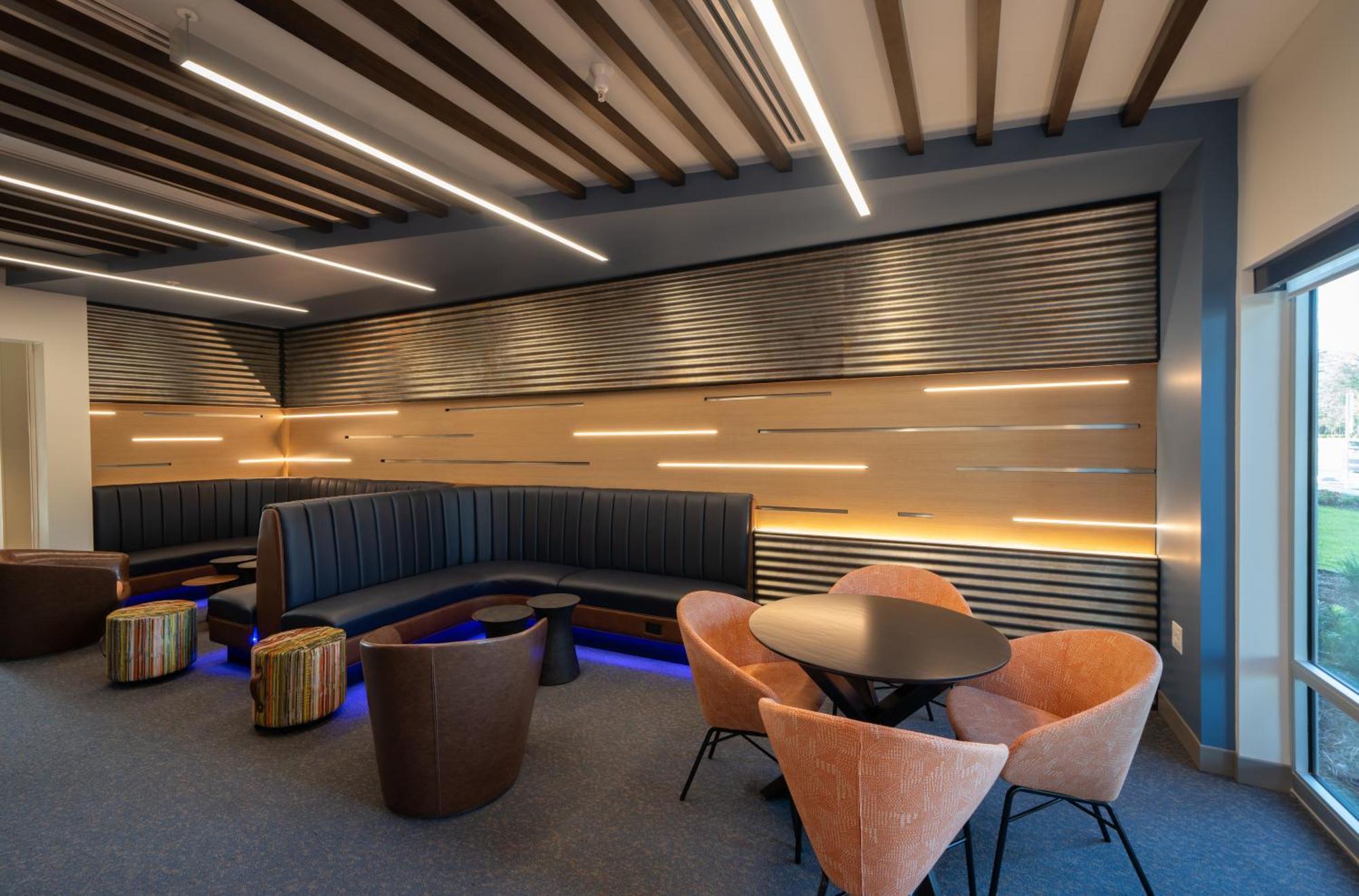 Holiday Inn Express & Suites Fort Walton Beach - Eglin Area By Ihg Exteriör bild
