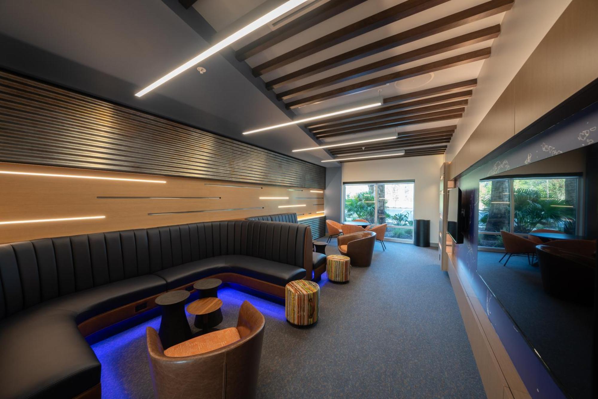 Holiday Inn Express & Suites Fort Walton Beach - Eglin Area By Ihg Exteriör bild