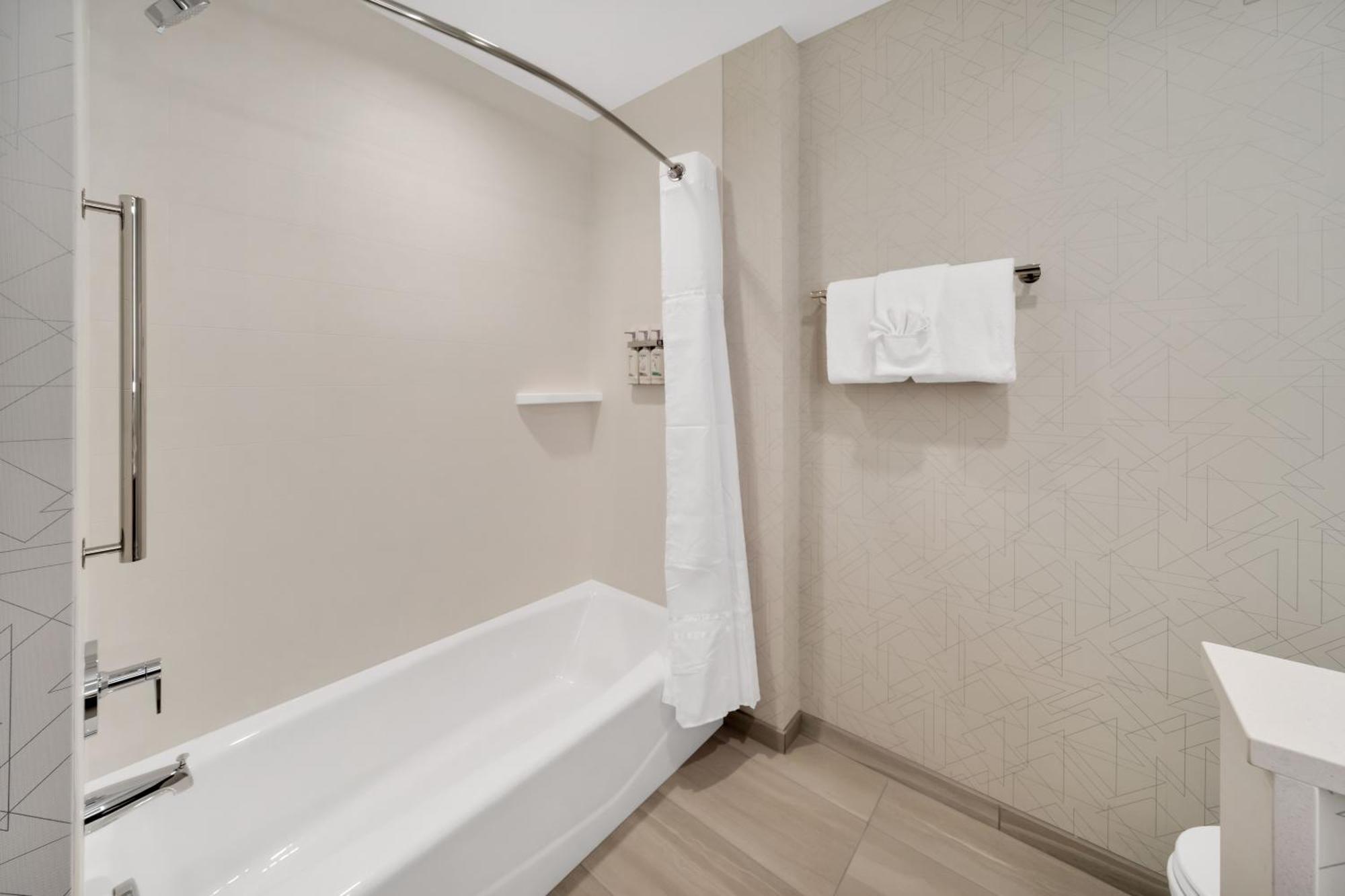 Holiday Inn Express & Suites Fort Walton Beach - Eglin Area By Ihg Exteriör bild
